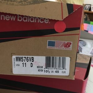 Size 11 d achieve New Balance walking shoes new